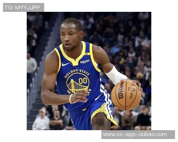 库明加的篮球梦:进攻阅读与传球能力的飞跃提升 库明加的篮球梦:进攻阅读与传球能力的飞跃提升